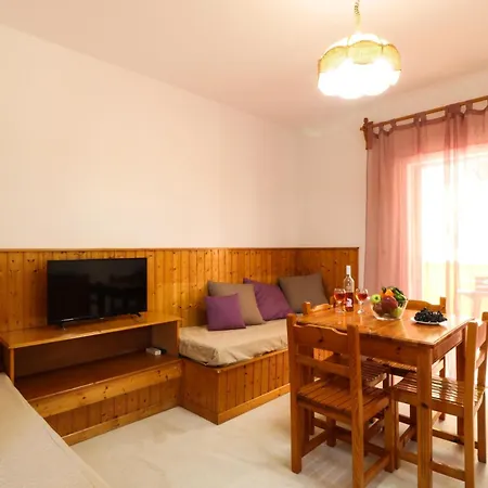 Silent Bay Apartments Katavolos Exterior photo