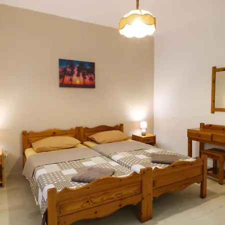 Silent Bay Apartments Katavolos Exterior photo