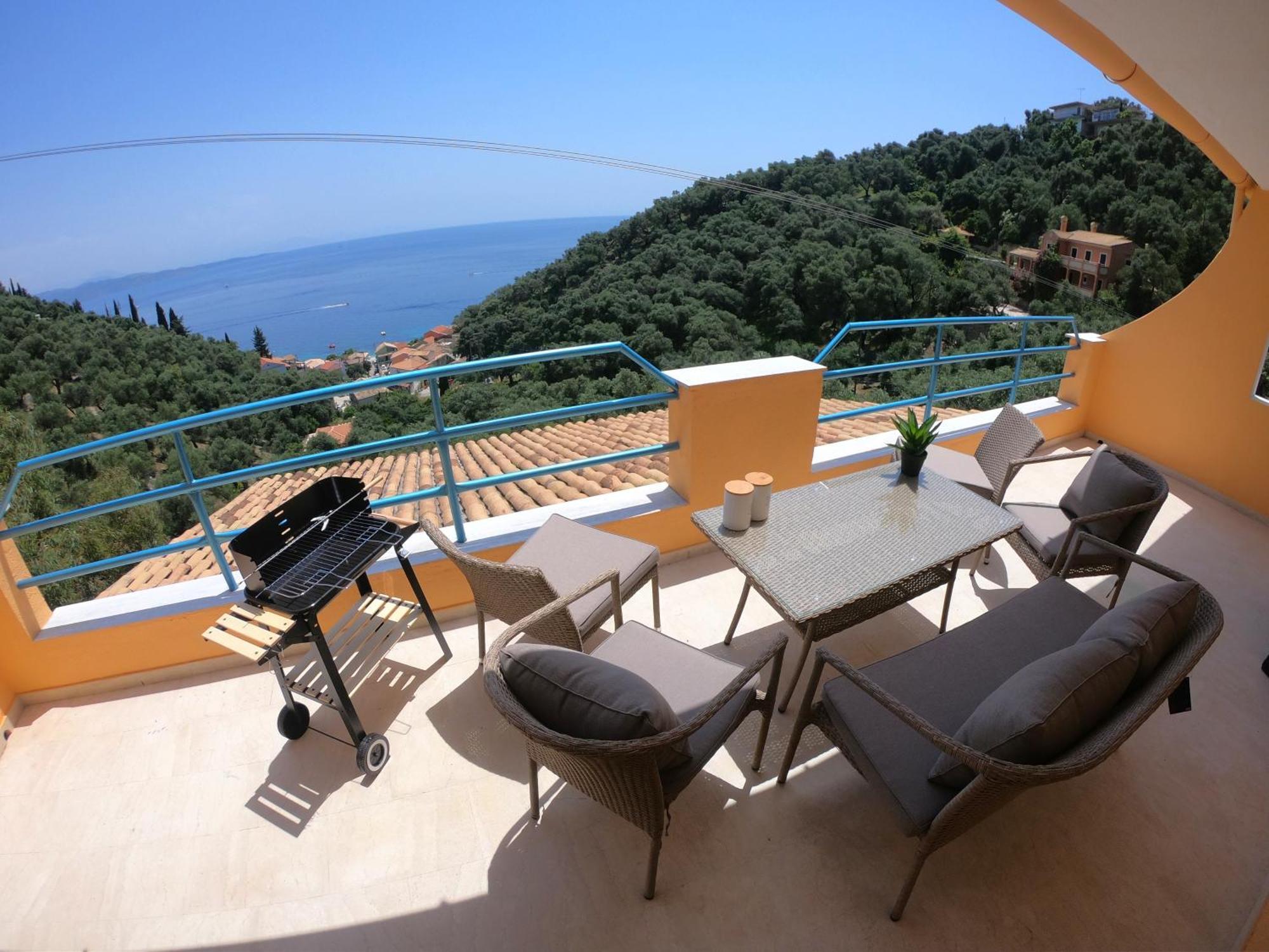 Silent Bay Katavolos