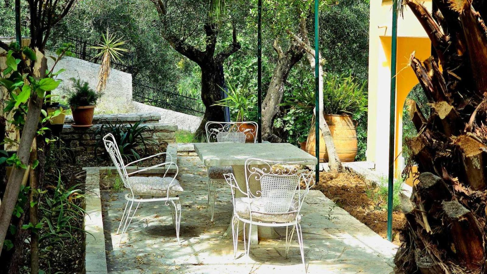Silent Bay Apartment