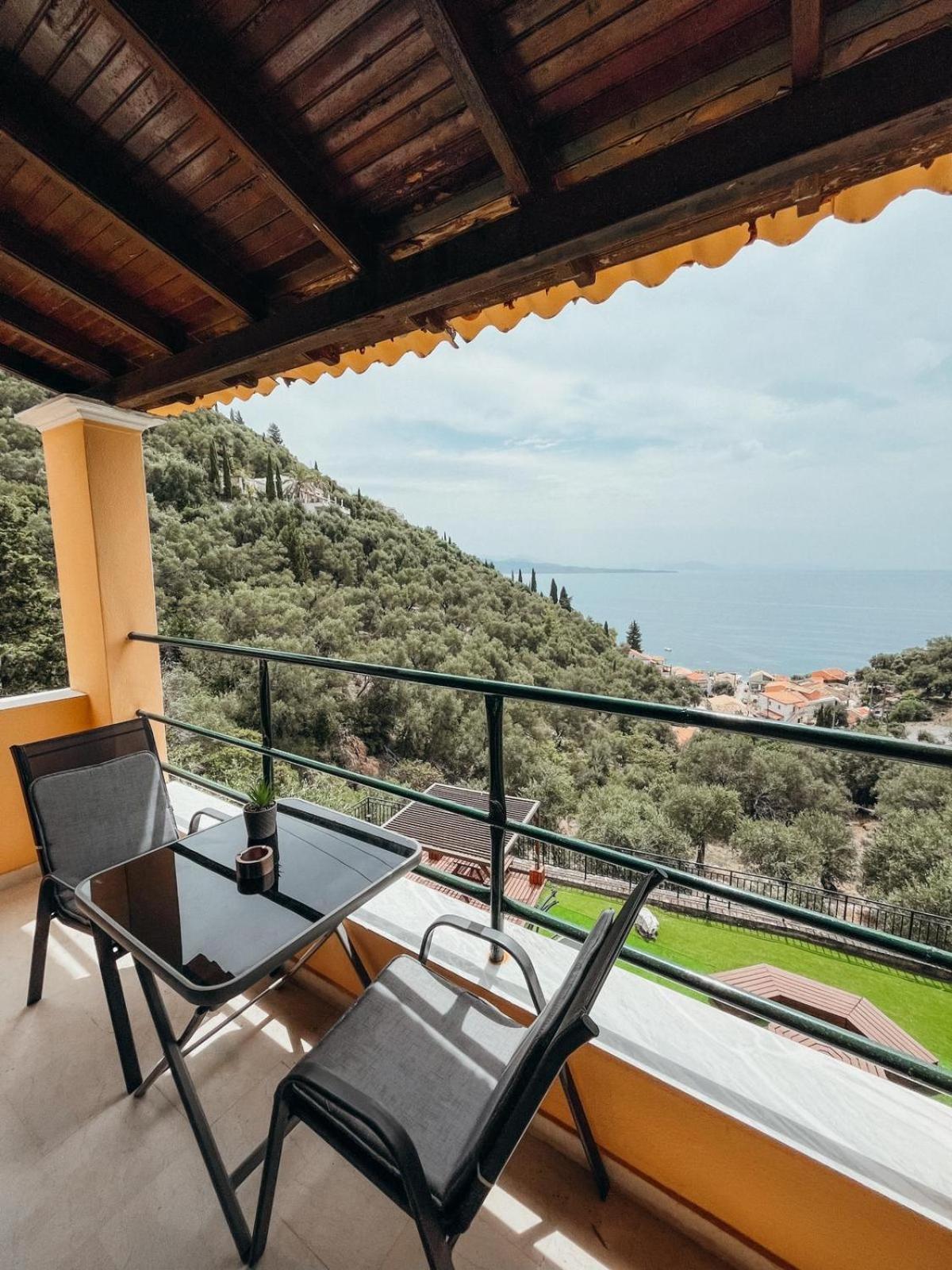 Apartment Silent Bay