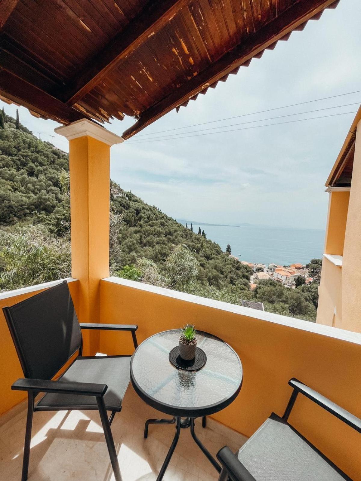 Apartment Silent Bay